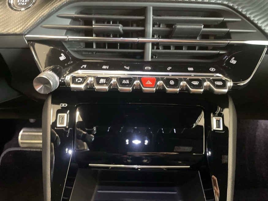 PEUGEOT 208 GT Pack Elektro 136 DAB+