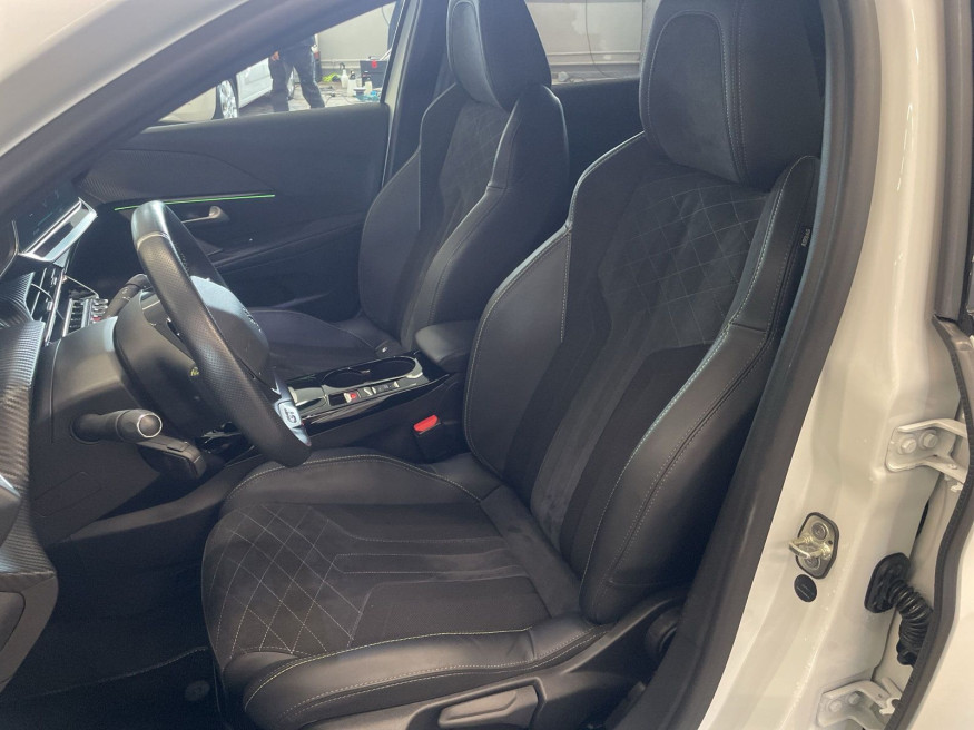 PEUGEOT 208 GT Pack Elektro 136 DAB+