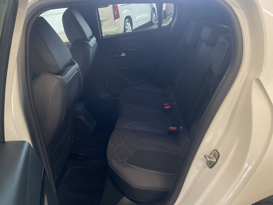 PEUGEOT 208 GT Pack Elektro 136 DAB+