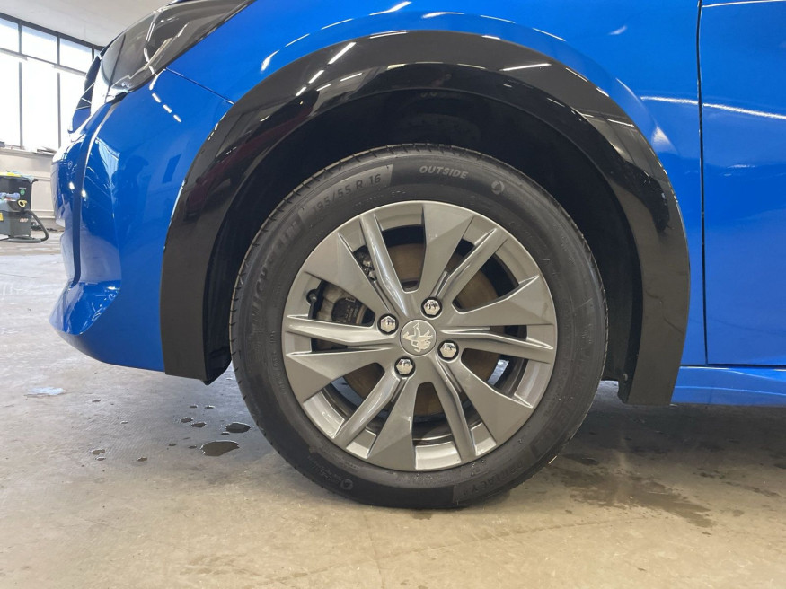 PEUGEOT 208 Allure Pack Elektro 136