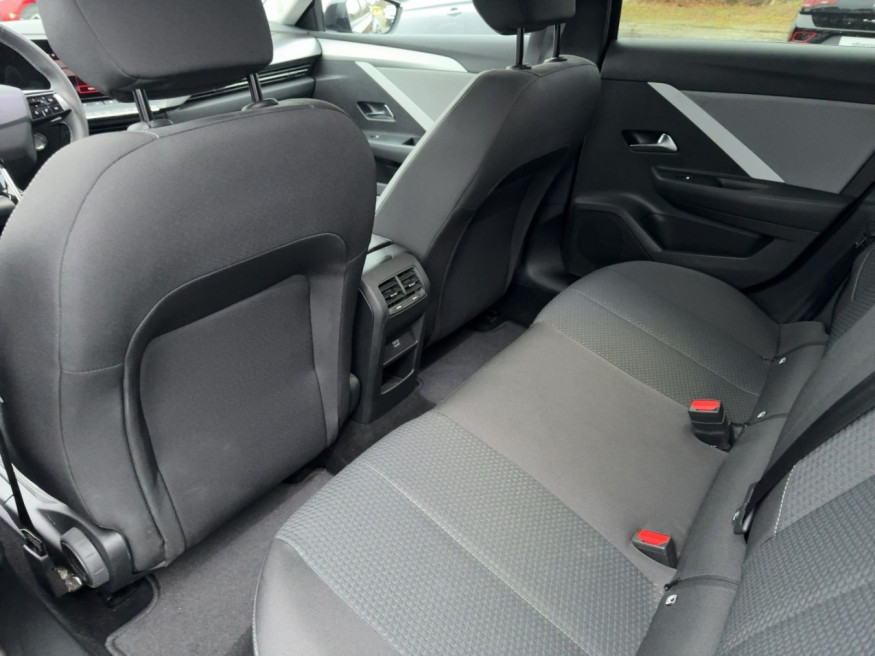 OPEL Astra Business, Kamera, Sitzheizung