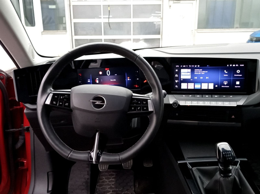 OPEL Astra Elegance, AHK, Kamera, LED