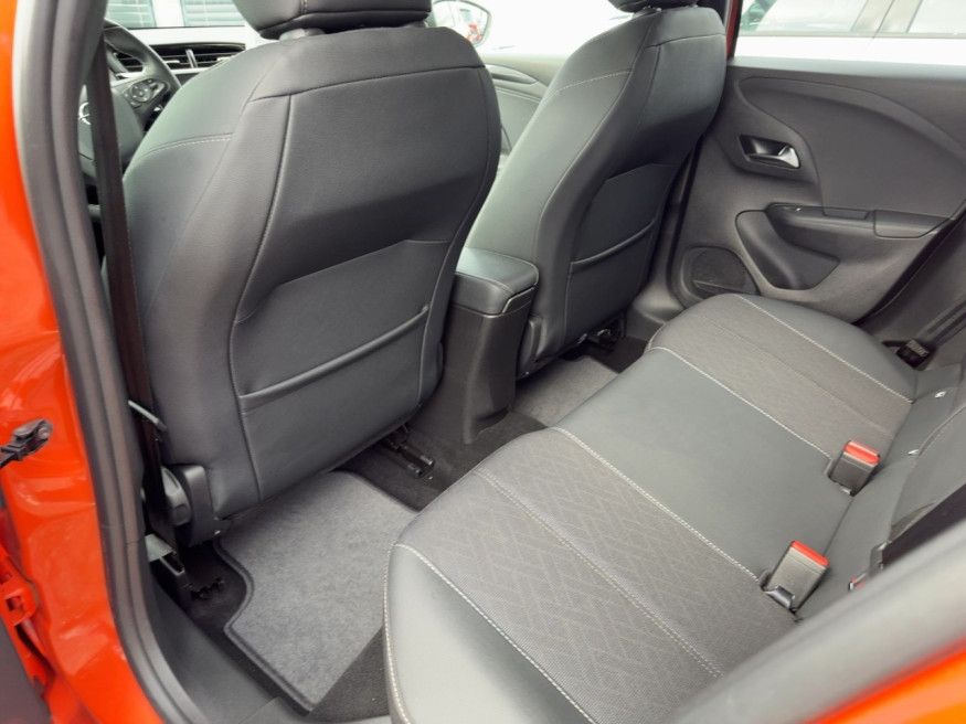 OPEL Corsa Elegance, PDC, SHZ