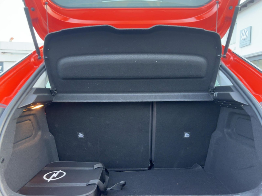 OPEL Corsa Edition, Kamera, SHZ, LED