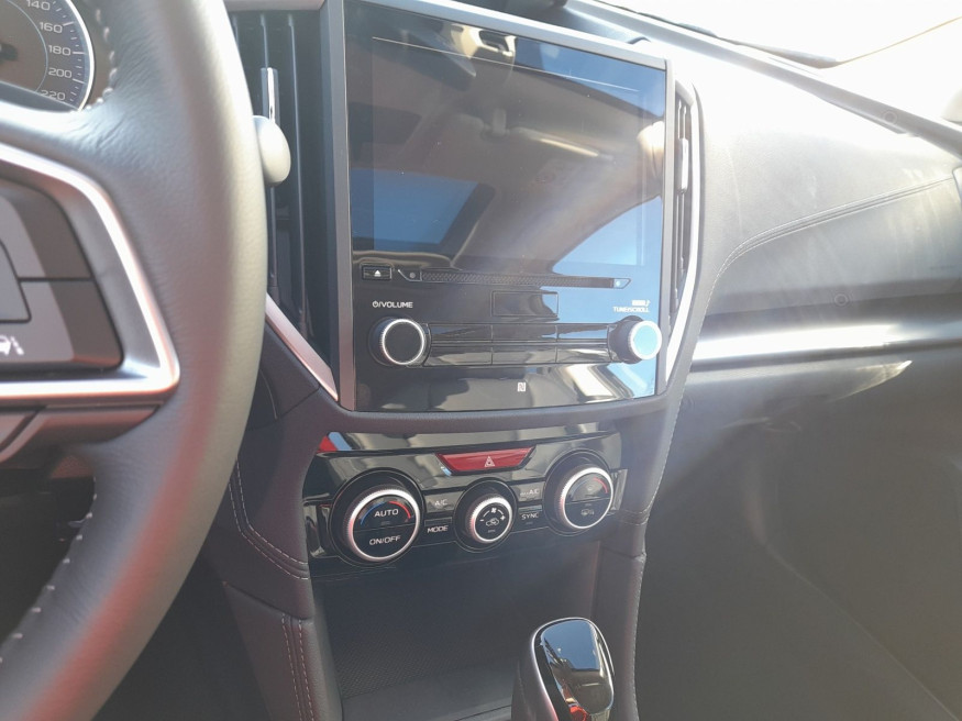 SUBARU Impreza 2.0ie Platinum 4x4