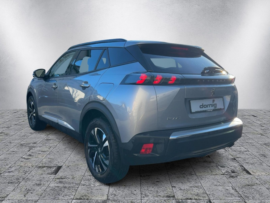 PEUGEOT 2008 Allure Pure Tech 100