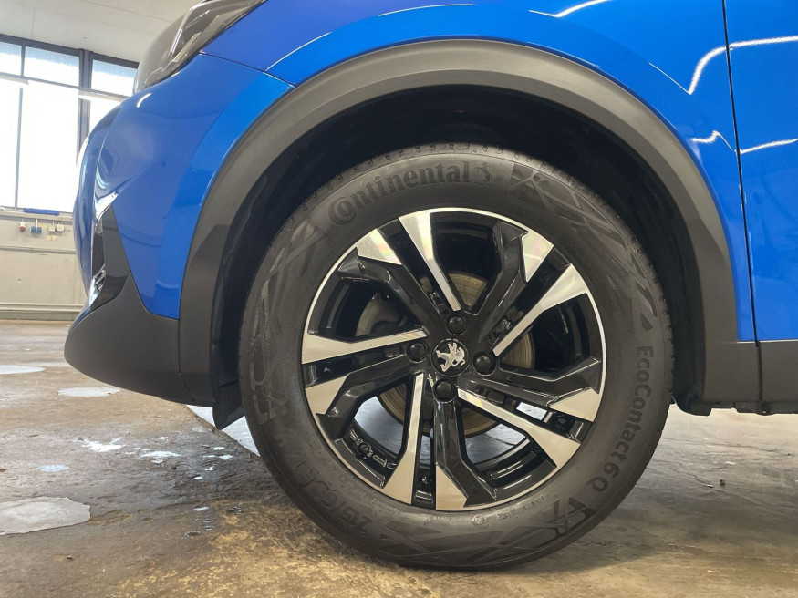 PEUGEOT 2008 Allure PureTech 130,Kam.,SHZ