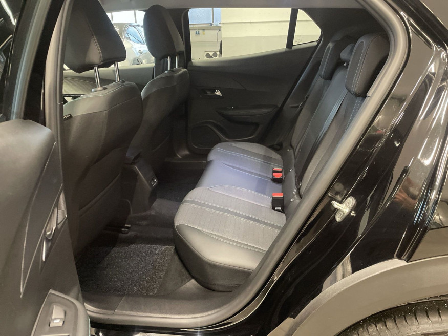 PEUGEOT 2008 Allure Pure Tech 130