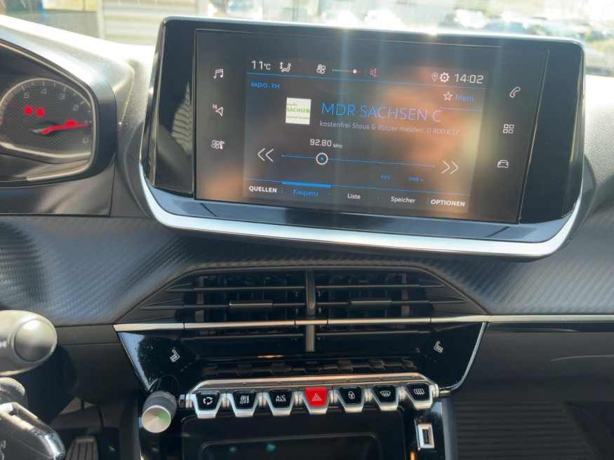 PEUGEOT 2008 Active Pure Tech 100