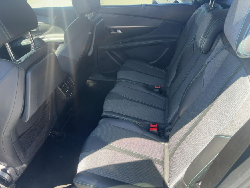 PEUGEOT 5008 Allure Pack BHDi 180 EAT8