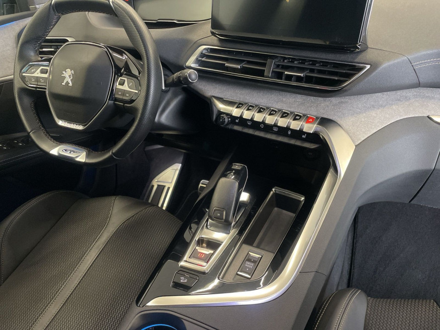 PEUGEOT 3008 GT PureTech 130 EAT8