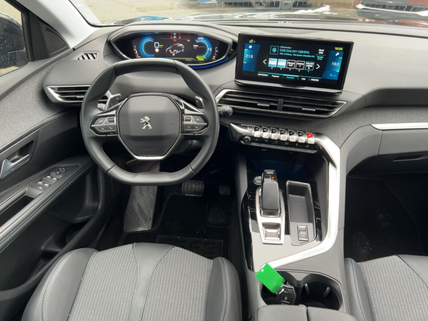 PEUGEOT 3008 Allure Pack Hybrid 225 e-EAT8
