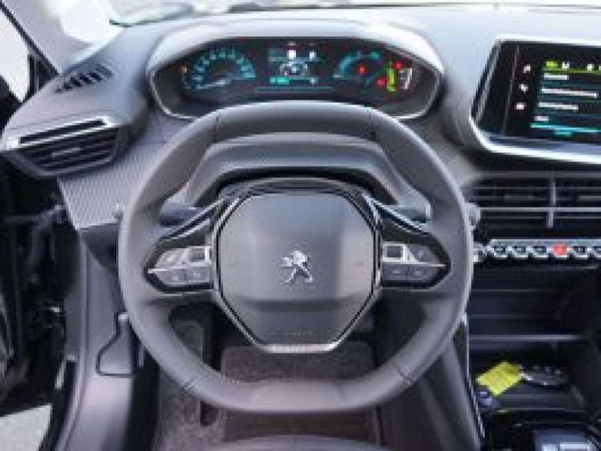 PEUGEOT 208 ActivePack