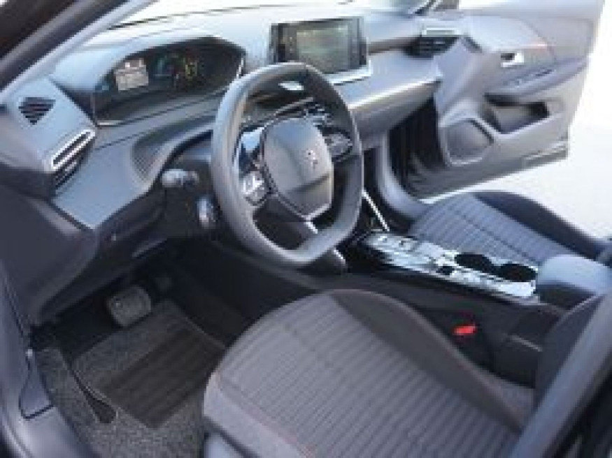 PEUGEOT 208 ActivePack
