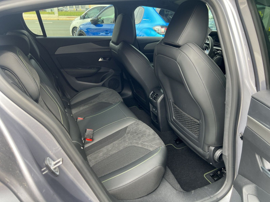 PEUGEOT 308 GT BlueHDi 130 EAT8 SHZ, NAV