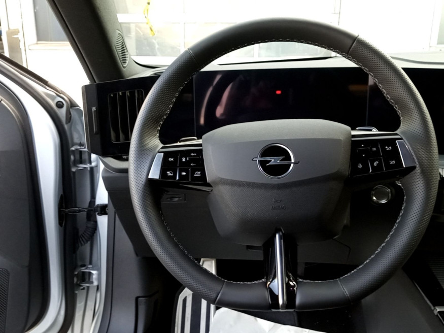 OPEL Astra ST GS Autom., Kamera, SHZ