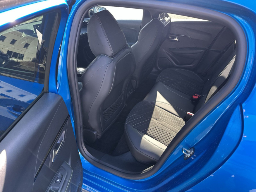 PEUGEOT 208 GT Elektro 156