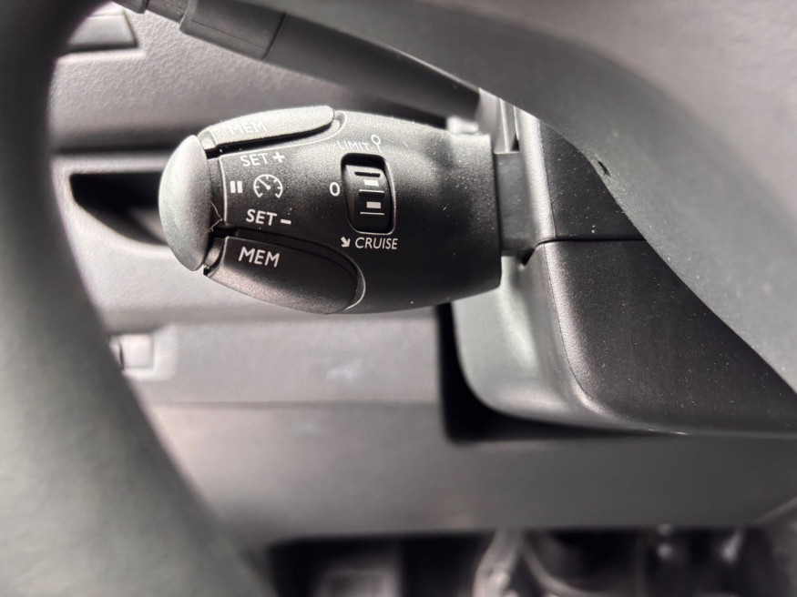 OPEL Vivaro Cargo L, Klima,PDC,DAB