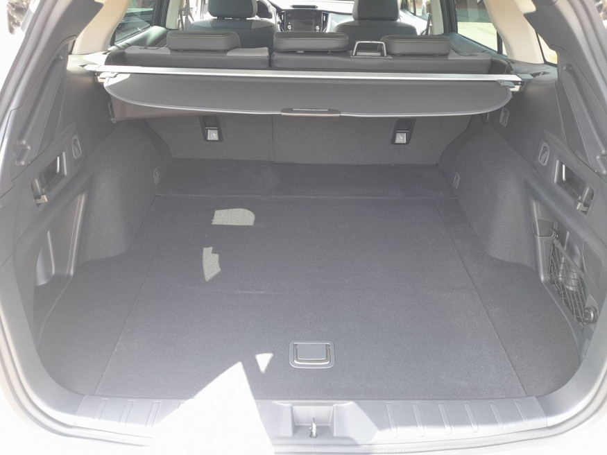 SUBARU Outback 2,5i Exclusive Cross 4x4