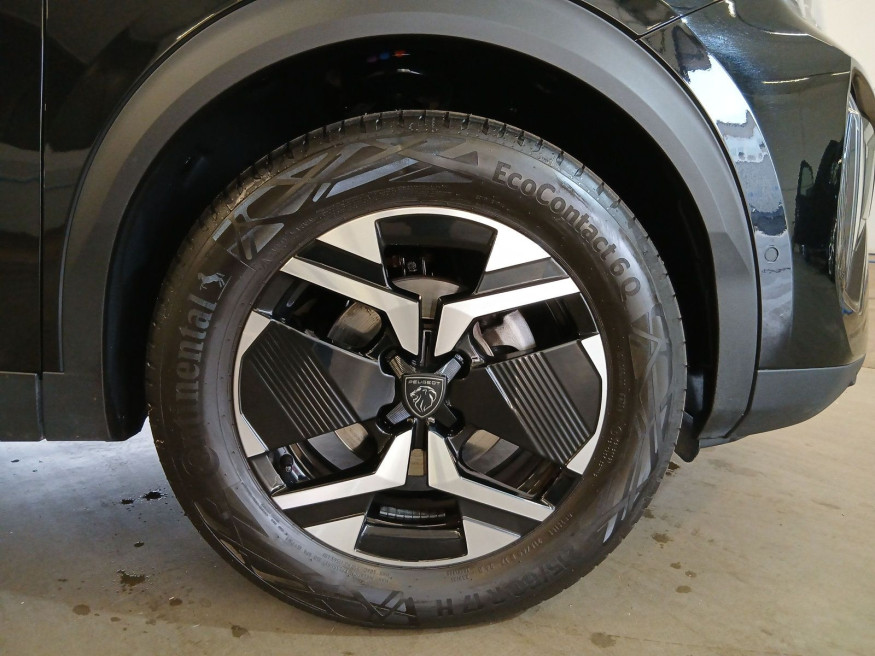 PEUGEOT 2008 Allure PT130 EAT8, SHZ, Kamera