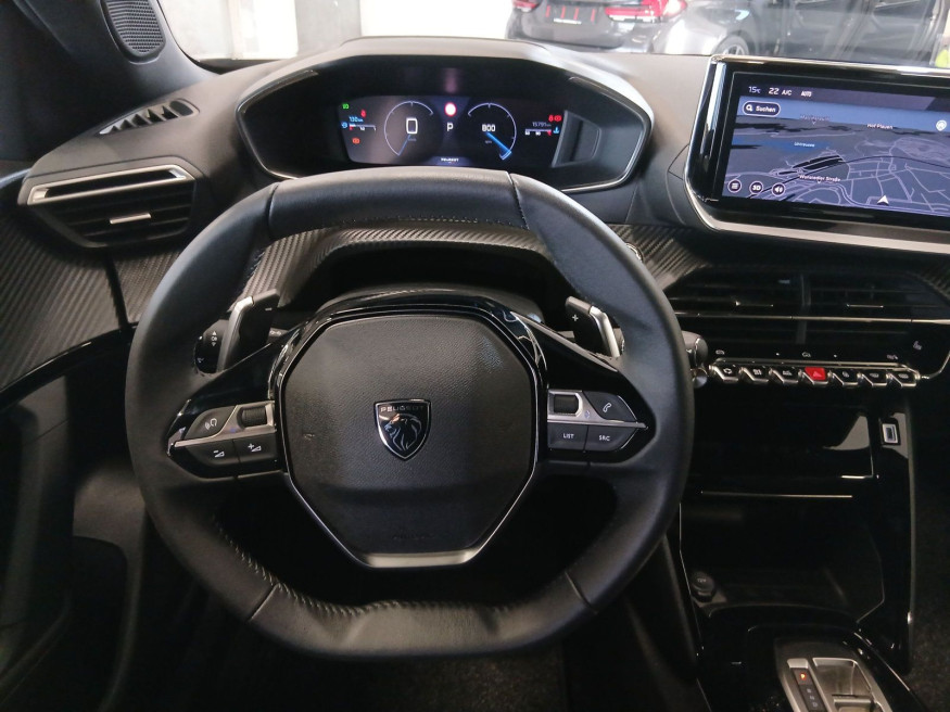 PEUGEOT 2008 Allure PT130 EAT8, SHZ, Kamera