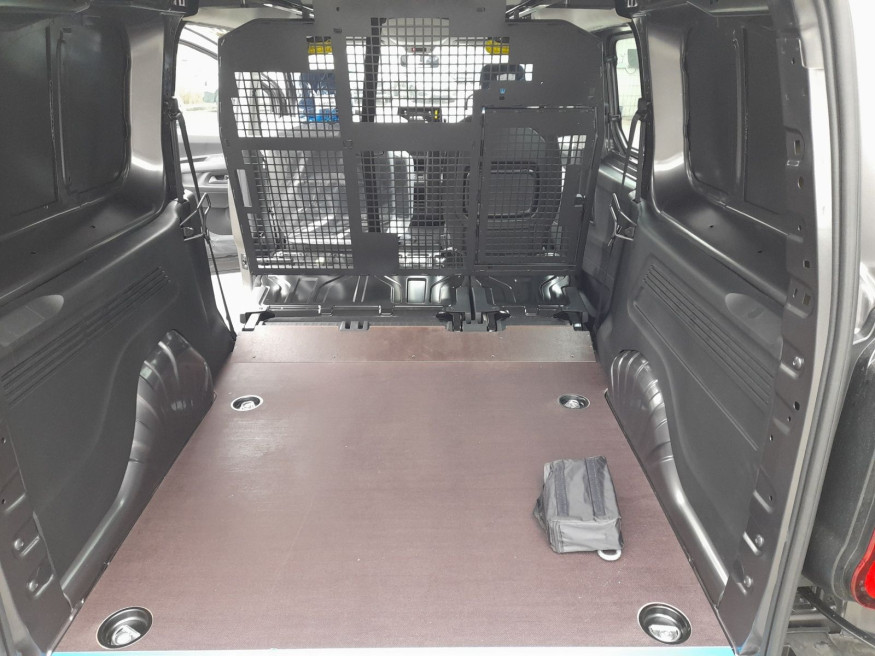 OPEL Combo DoKa FlexSpace WI-Paket