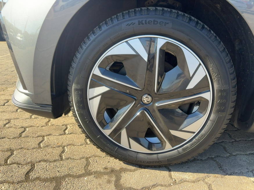 MG 4 Luxury, LED, SHZ