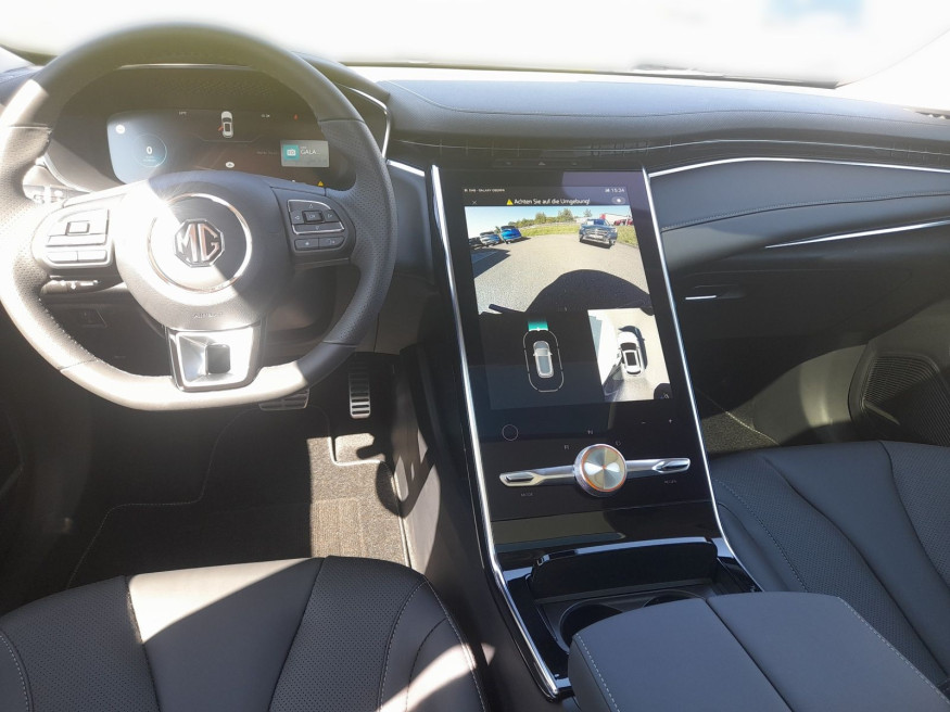 MG Marvel R AT Luxury