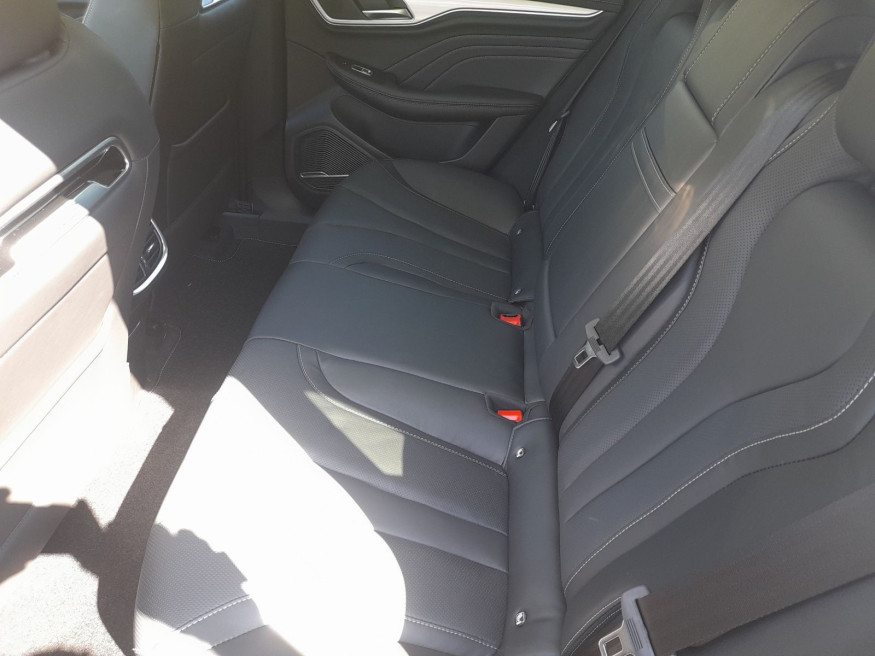 MG Marvel R AT Luxury