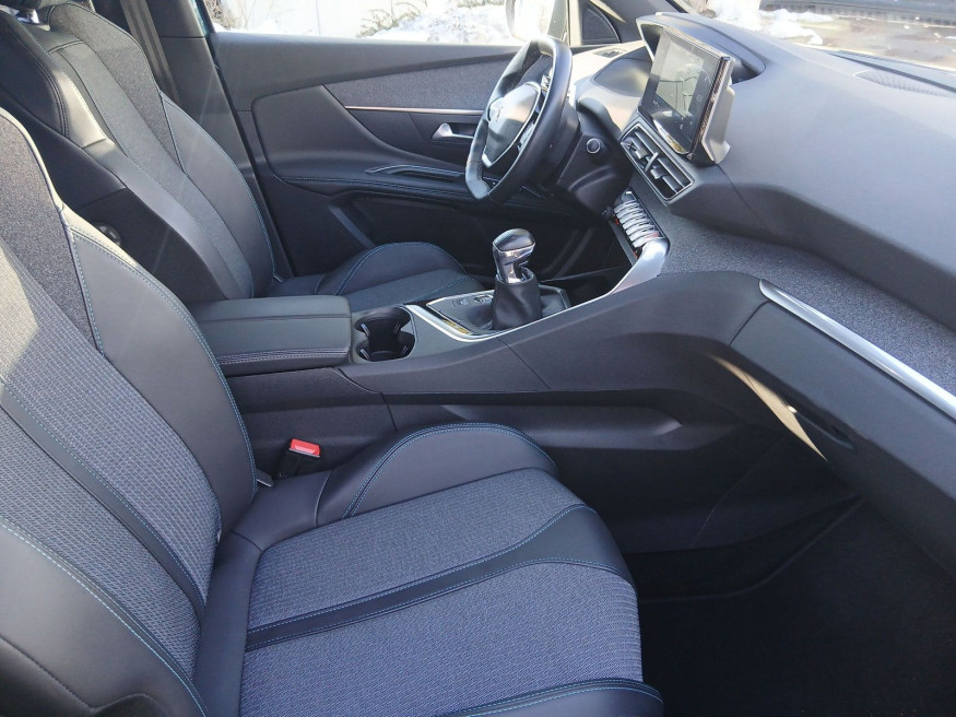 PEUGEOT 3008 Allure Pack PureTech 130