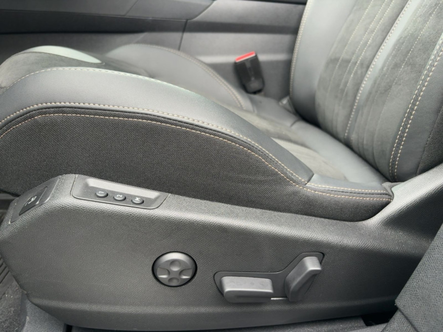 PEUGEOT 5008 GT LED, SHZ, Kamera