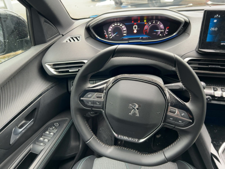 PEUGEOT 5008 Allure Pack, PureTech, SHZ