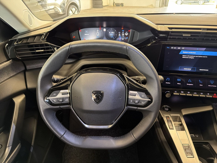 PEUGEOT 308 Allure PureTech, LED, SHZ