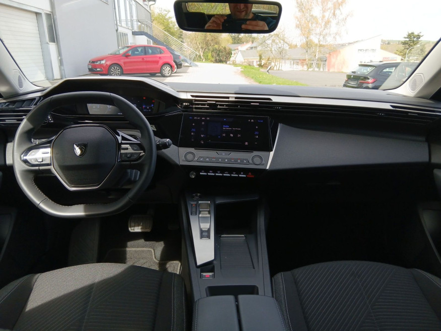 PEUGEOT 308 Active Pack PT 130 EAT8