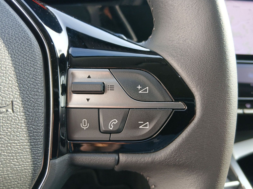 PEUGEOT 408 Allure Pack PT 130 EAT8