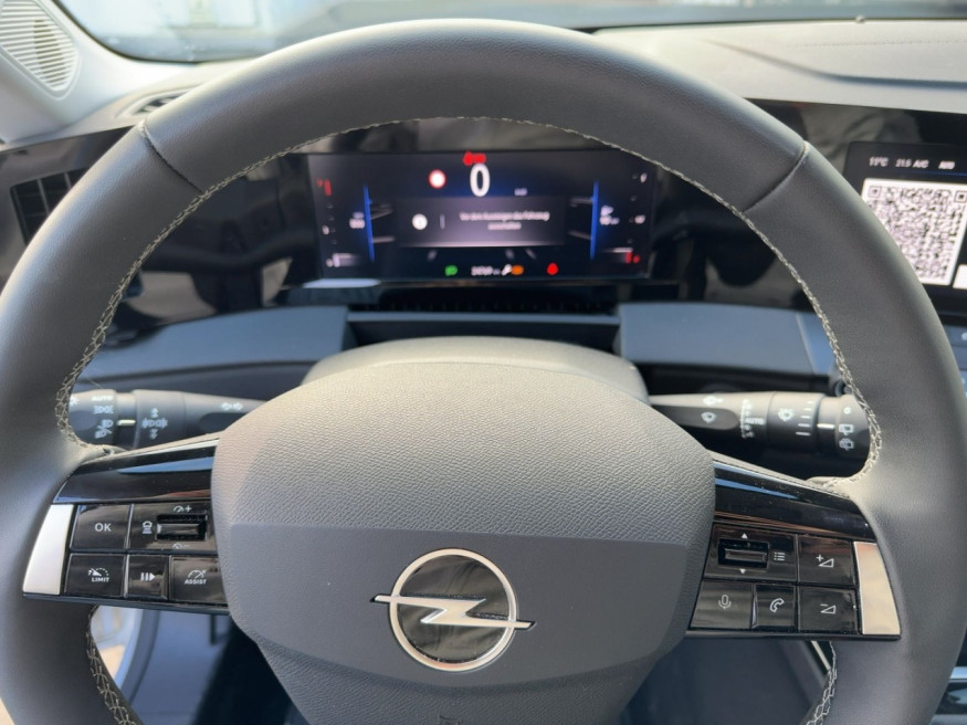 OPEL Astra Enjoy, Navi, PDC, Kamera, SHZ