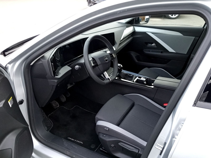 OPEL Astra ST Edition, LED, Kamera, SHZ