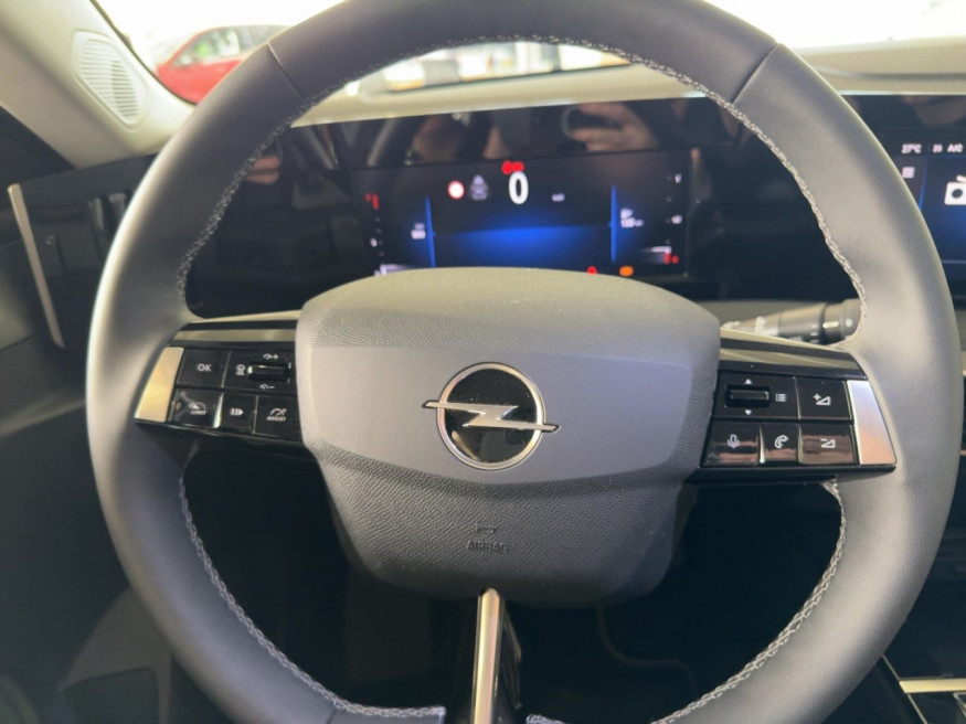 OPEL Astra ST Edit.,AHK,Kamera,SHZ,LED