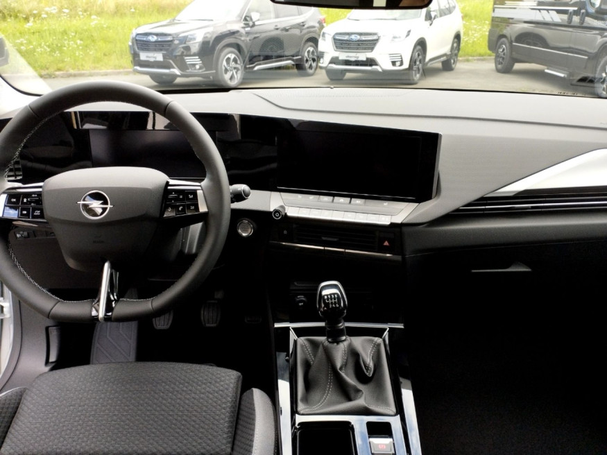 OPEL Astra ST Edition Komfort+Tech Pak.