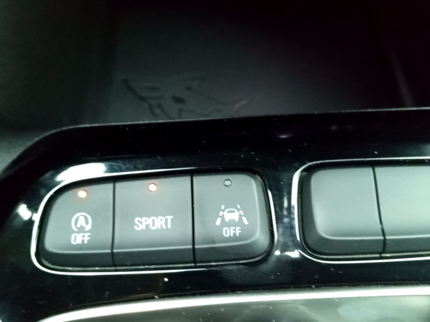 OPEL Corsa GS, LED, Kamera, SHZ, PDC