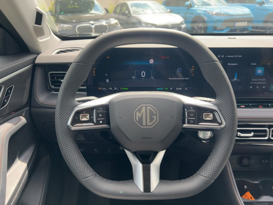 MG HS PHEV Luxury 1.5 MY24