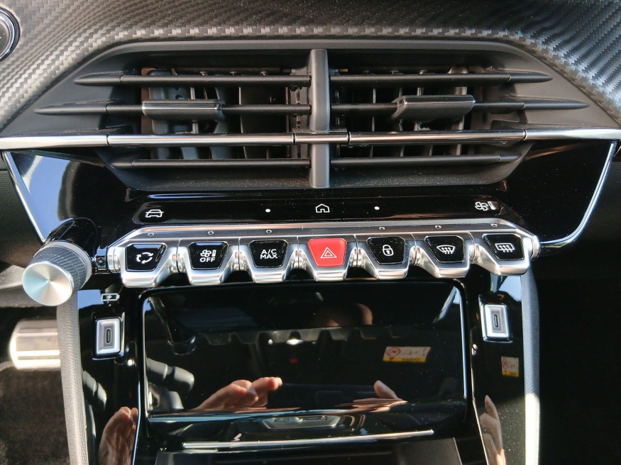 PEUGEOT 2008 GT PureTech 130 EAT8