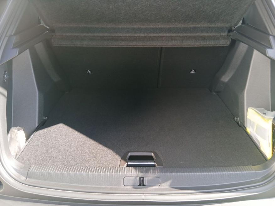 PEUGEOT 2008 GT PureTech 130 EAT8