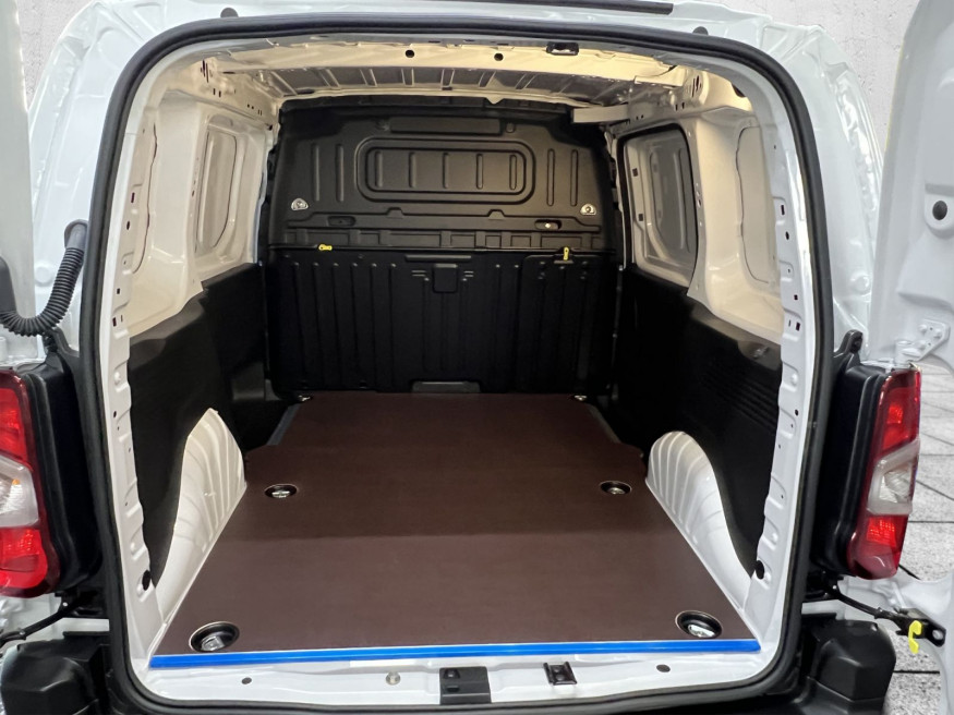 PEUGEOT PARTNER L1 BlueHDi 100, PDC hi, Klima