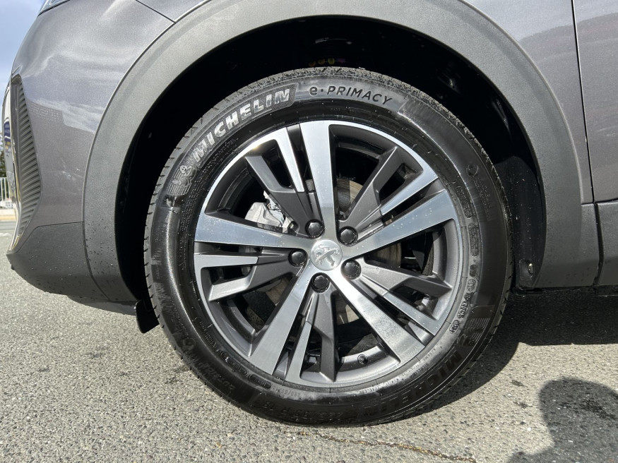 PEUGEOT 5008 Allure Pack B-HDi 130 EAT8