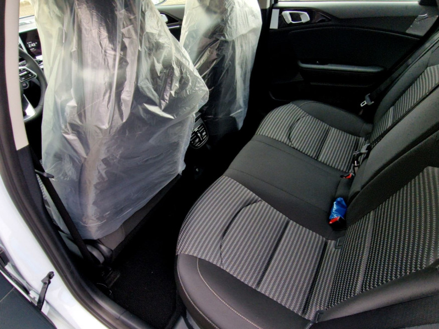 KIA Ceed SW PHEV Spirit DCT6, Klimaaut.