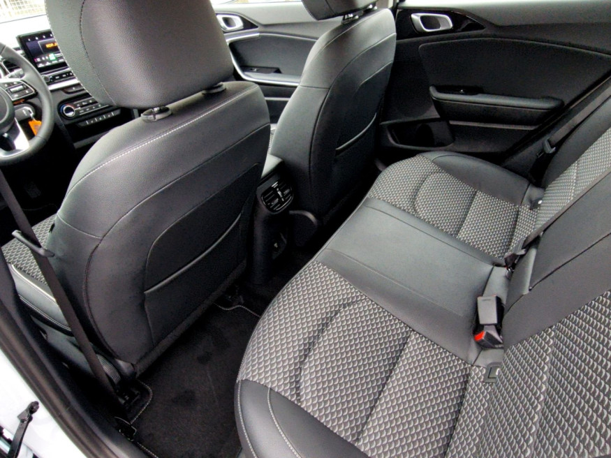 KIA XCeed 1.6 CRDi 48V Vision