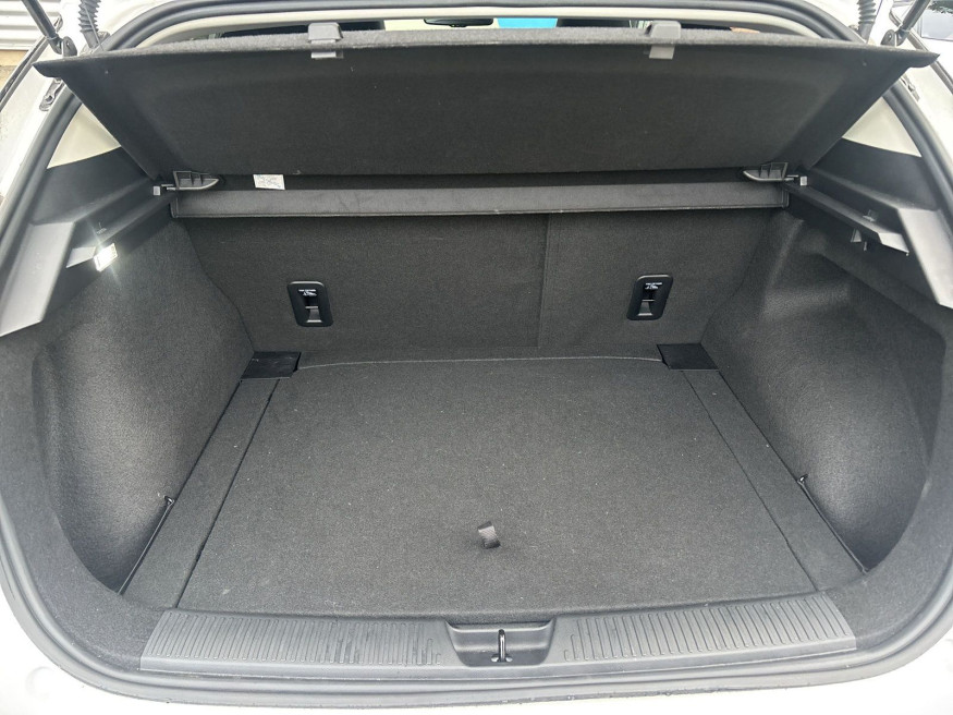 MG 4 64 kWH Luxury MY24