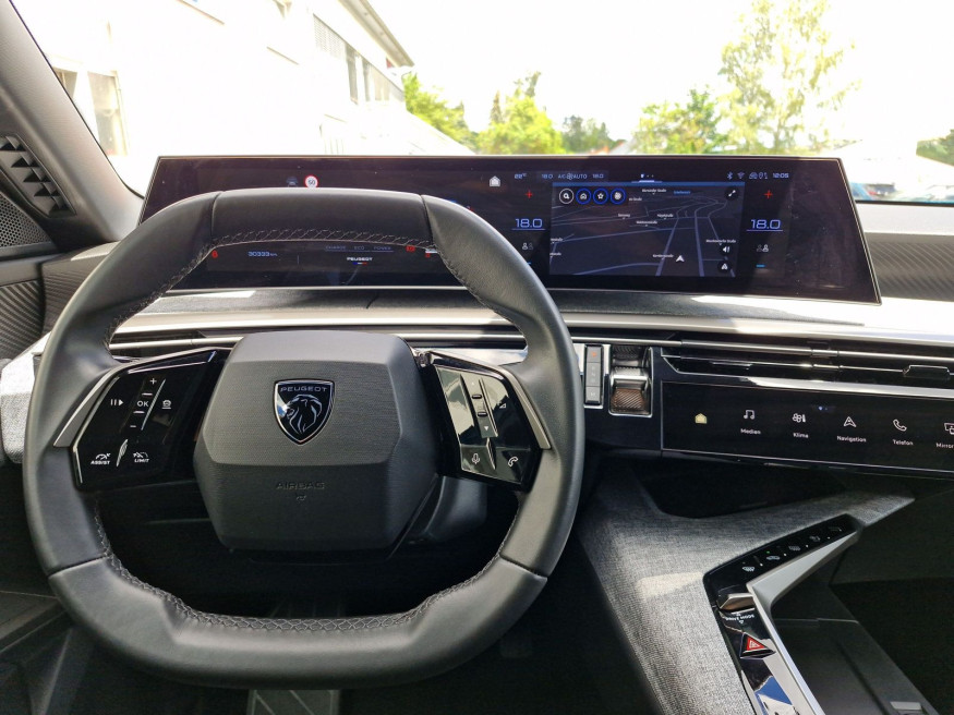 PEUGEOT 3008 Allure Hybrid 136 e-DSC6