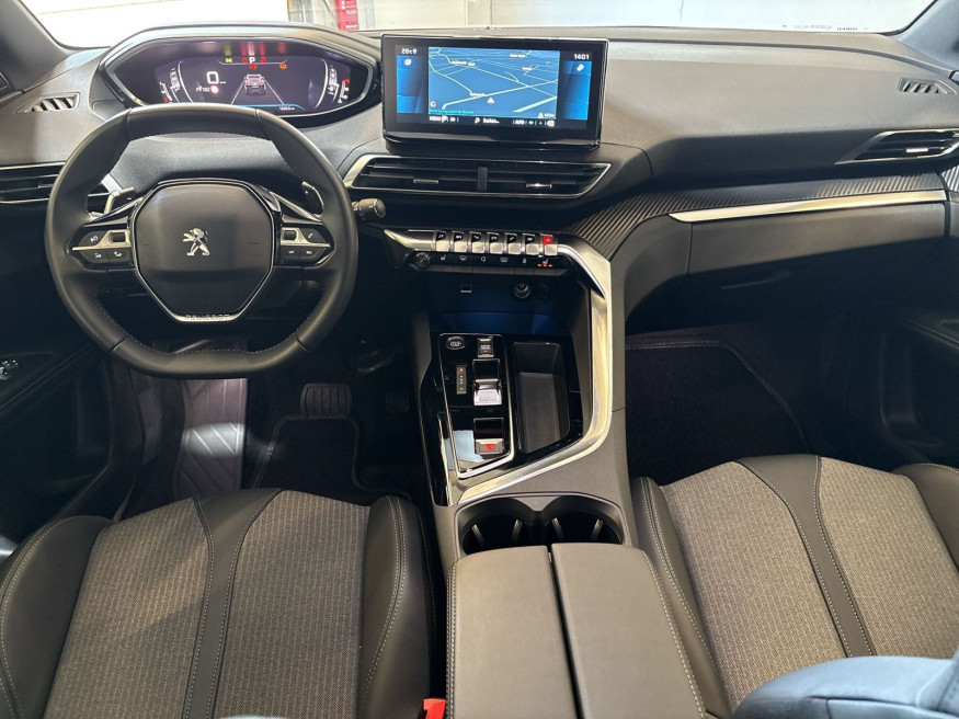 PEUGEOT 3008 AllurePack 130 EAT8